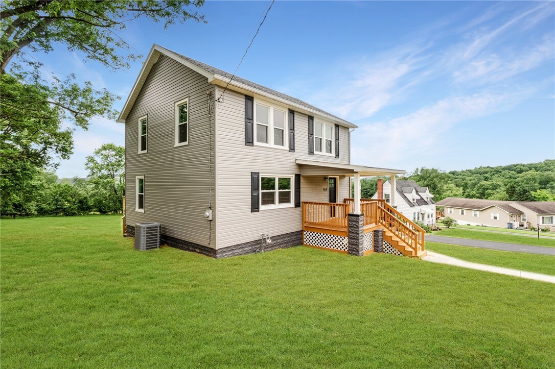 Property Photo: 1451 W Pittsburgh St PA 15683