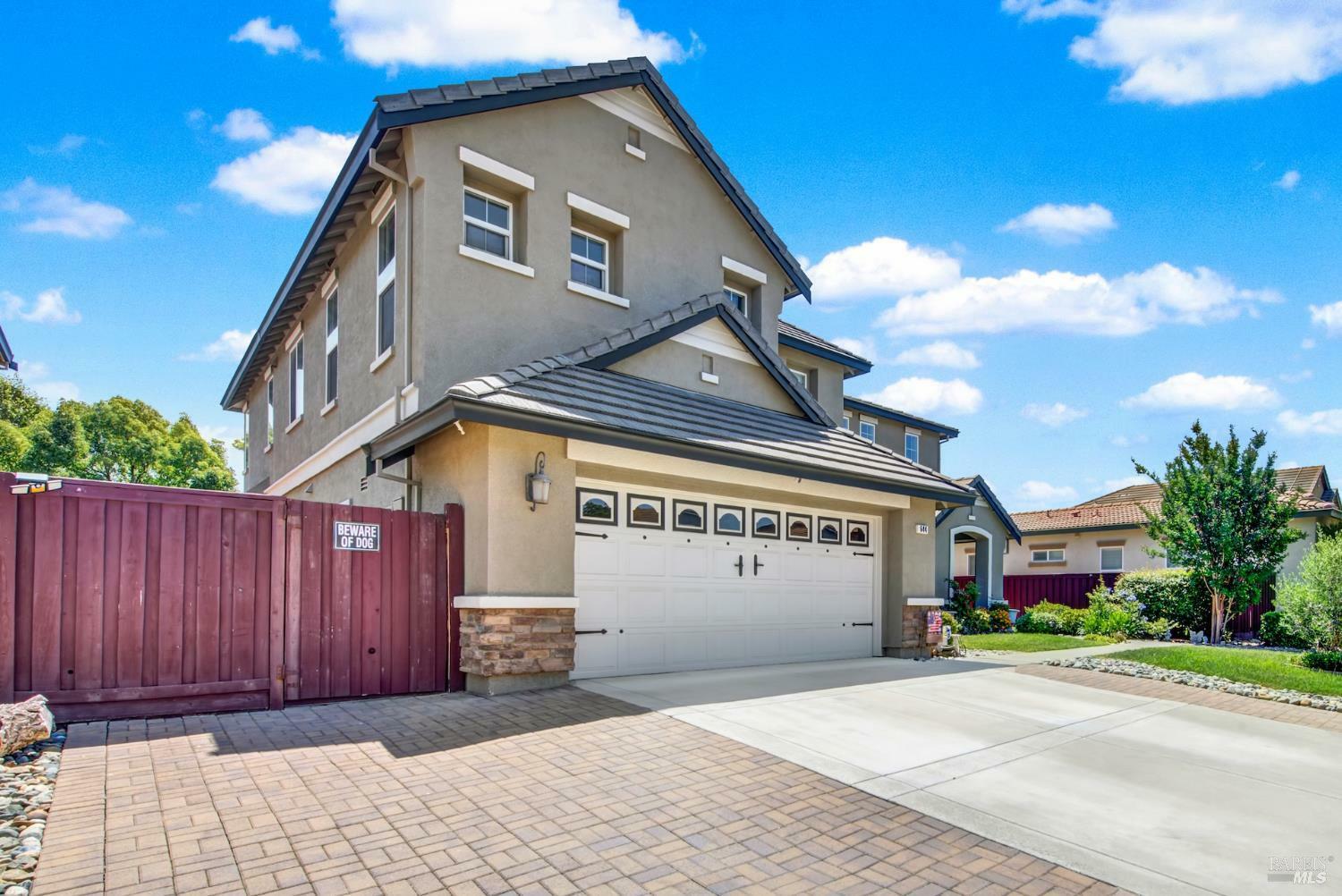Property Photo:  644 Canterbury Circle  CA 95687 