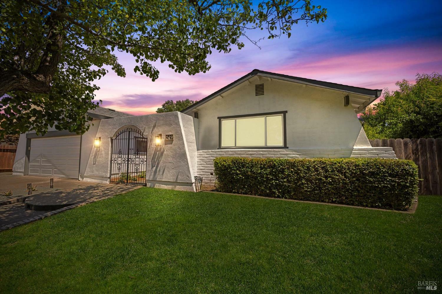 Property Photo: 519 Fruitvale Road CA 95688