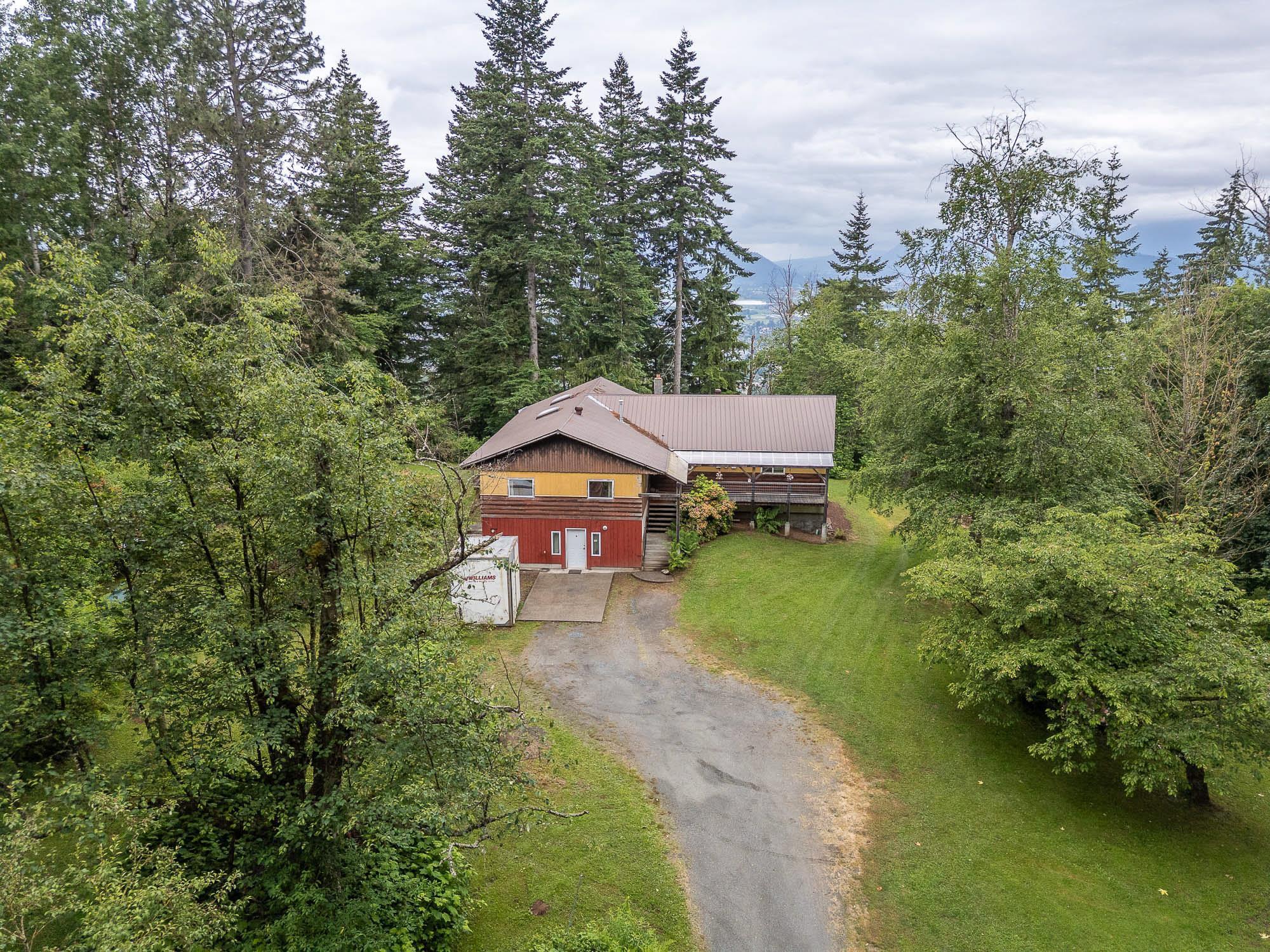 Property Photo: 47325 Extrom Road BC V2R 4V1