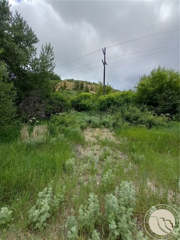 Property Photo: 308 Kainu Avenue MT 59068