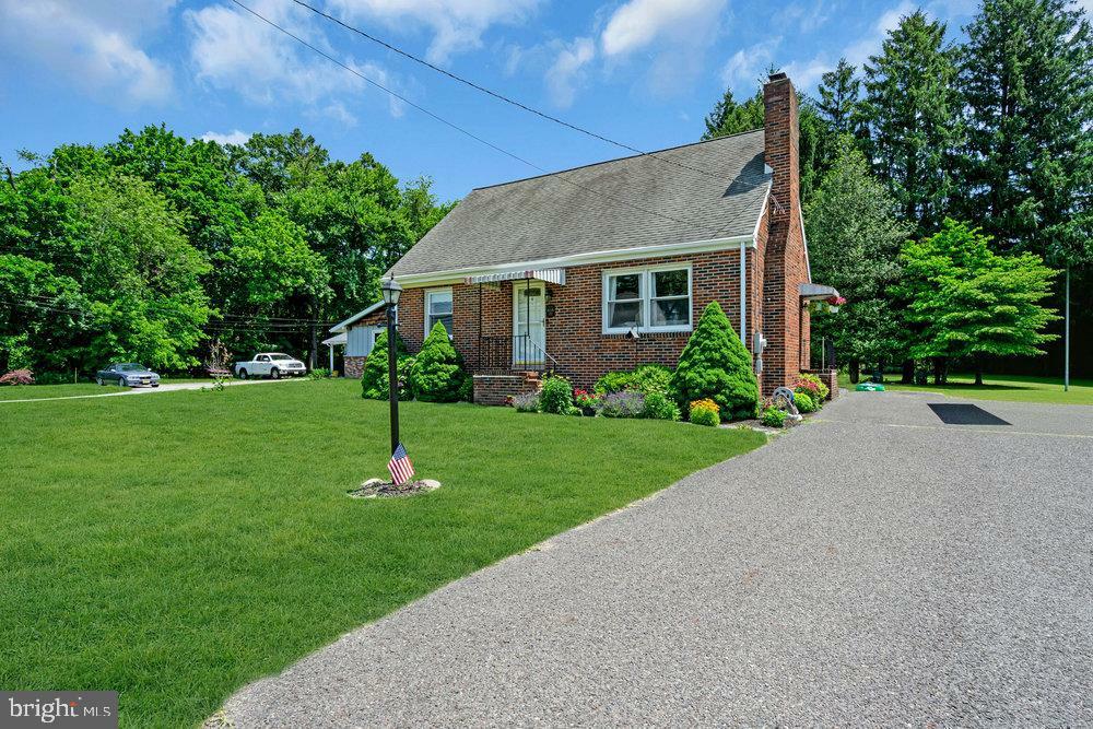 Property Photo: 650 Klockner NJ 08619