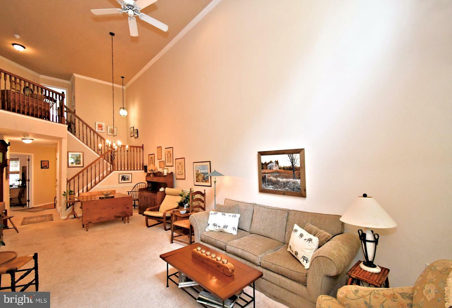 Property Photo:  1015 Greenes Way Circle  PA 19426 