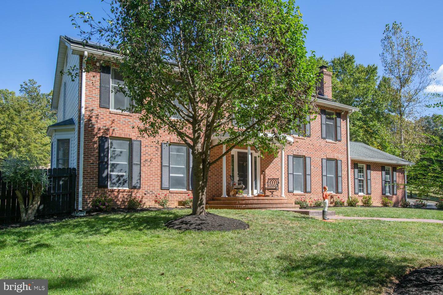 1000 Queen Anne Drive  Fredericksburg VA 22406 photo