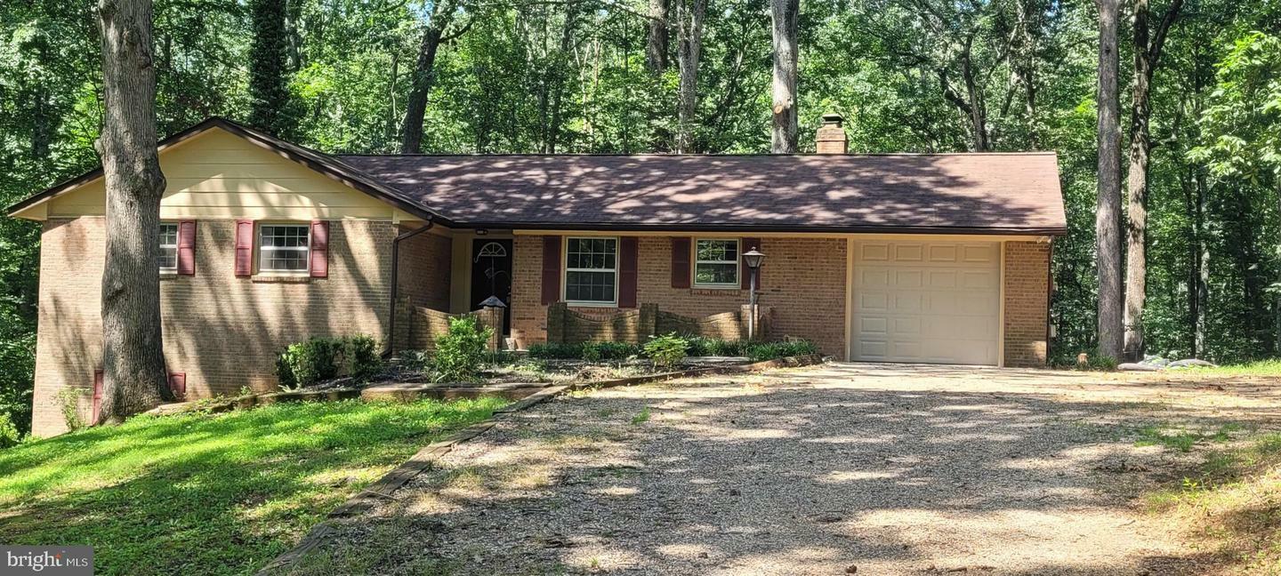7208 Silver Beech Lane  Warrenton VA 20187 photo