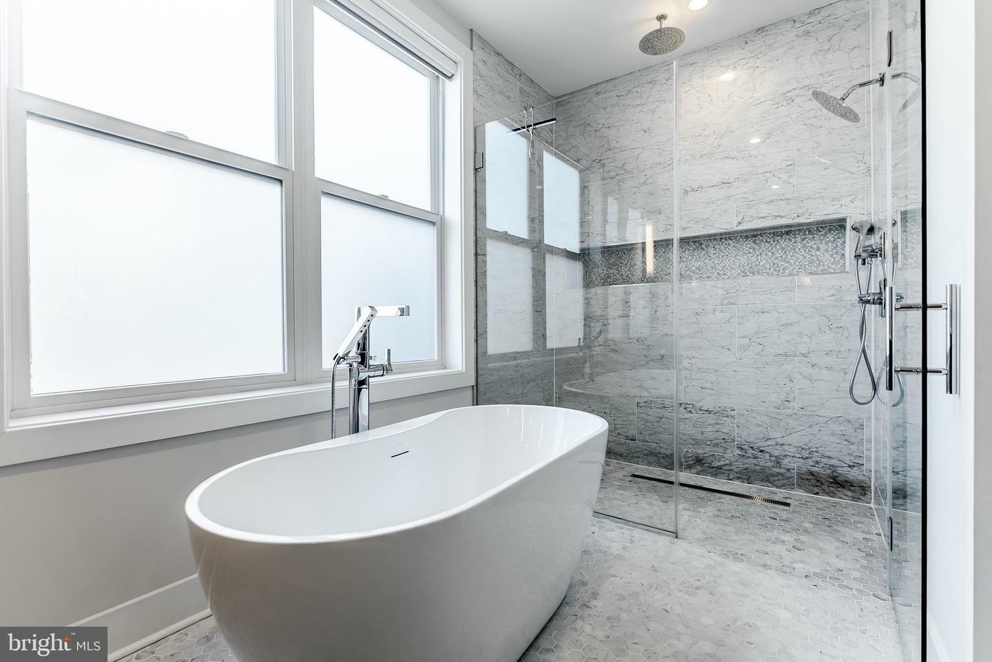 Property Photo:  1217 Bainbridge Street  PA 19147 