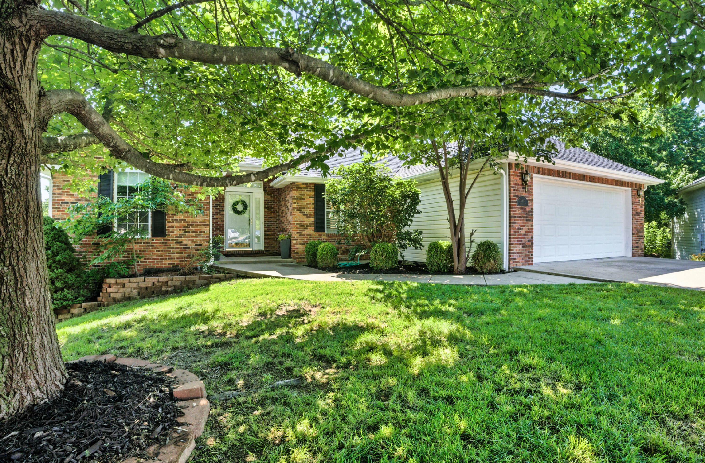 Property Photo: 4500 Revere Ct MO 65203