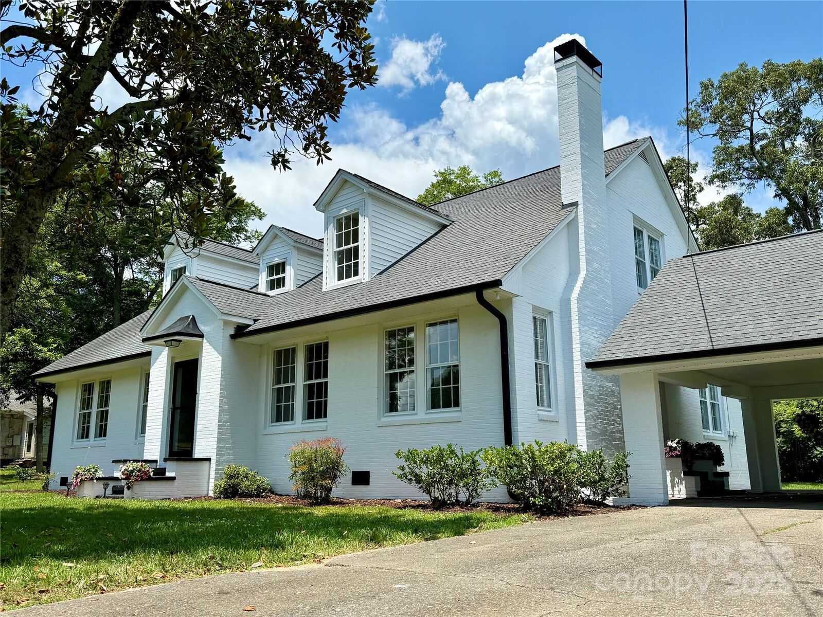 Property Photo:  309 E Main Street  NC 28089 