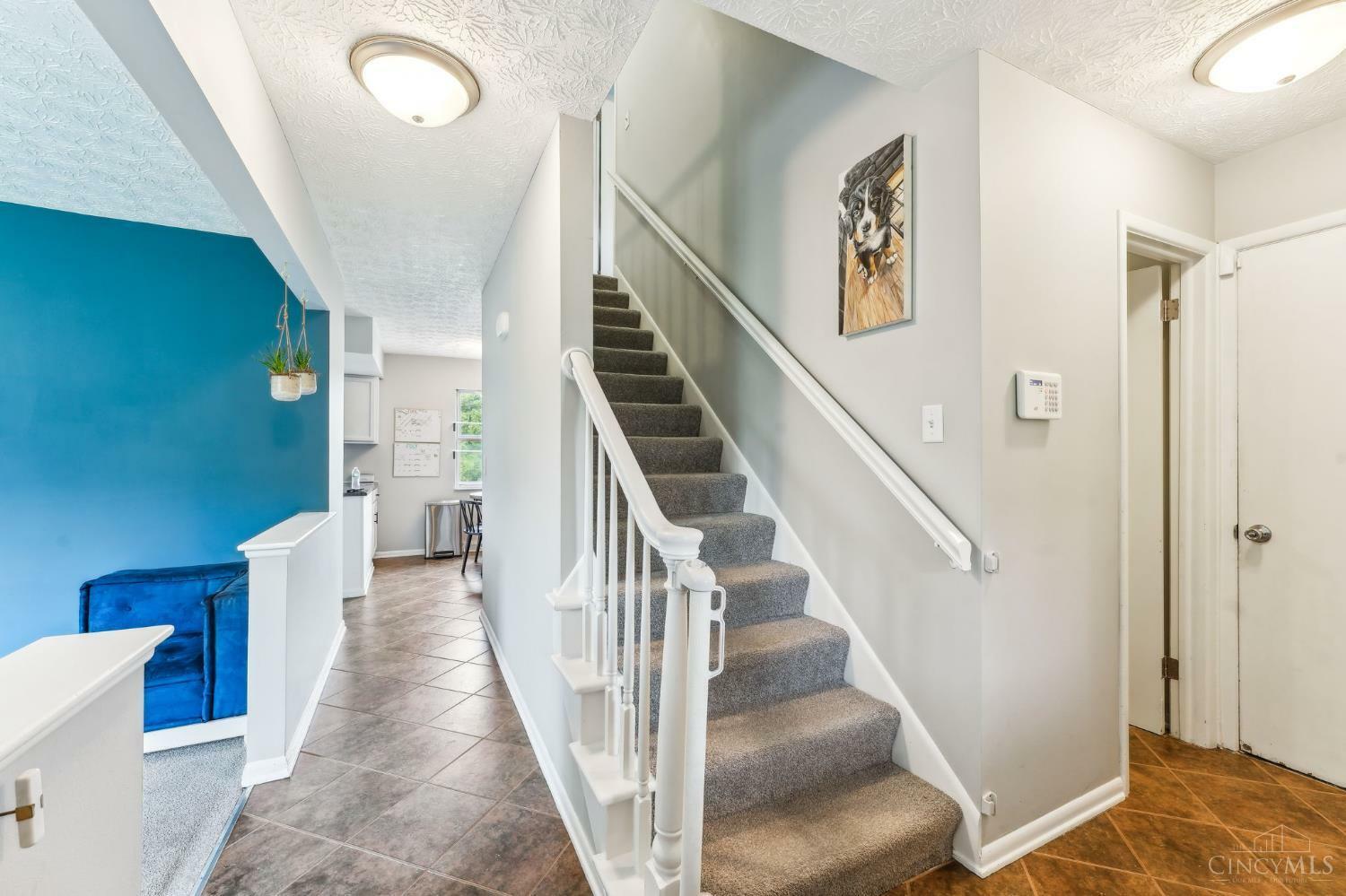 Property Photo: 6810 Prior Place OH 43068