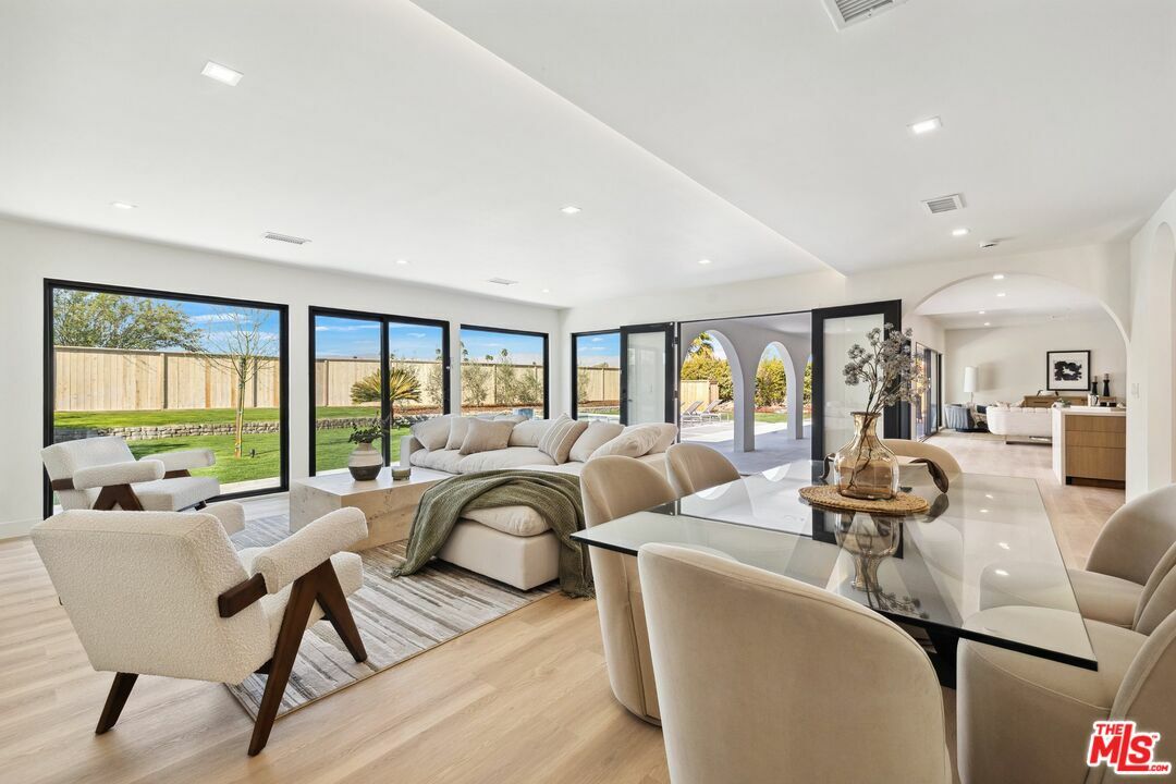 Property Photo: 80100 Vista Grande CA 92253