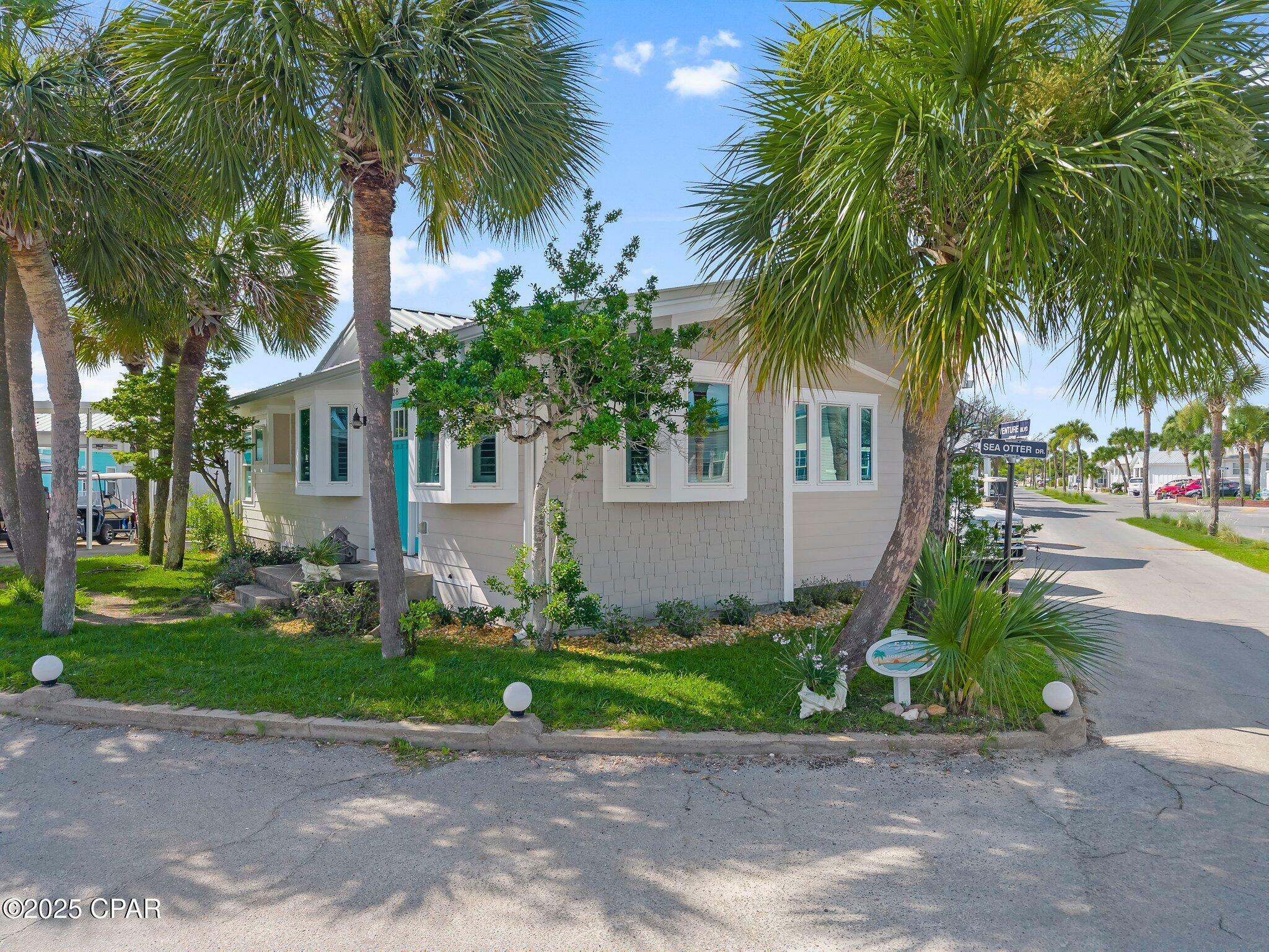Property Photo: 528 Venture Boulevard FL 32408