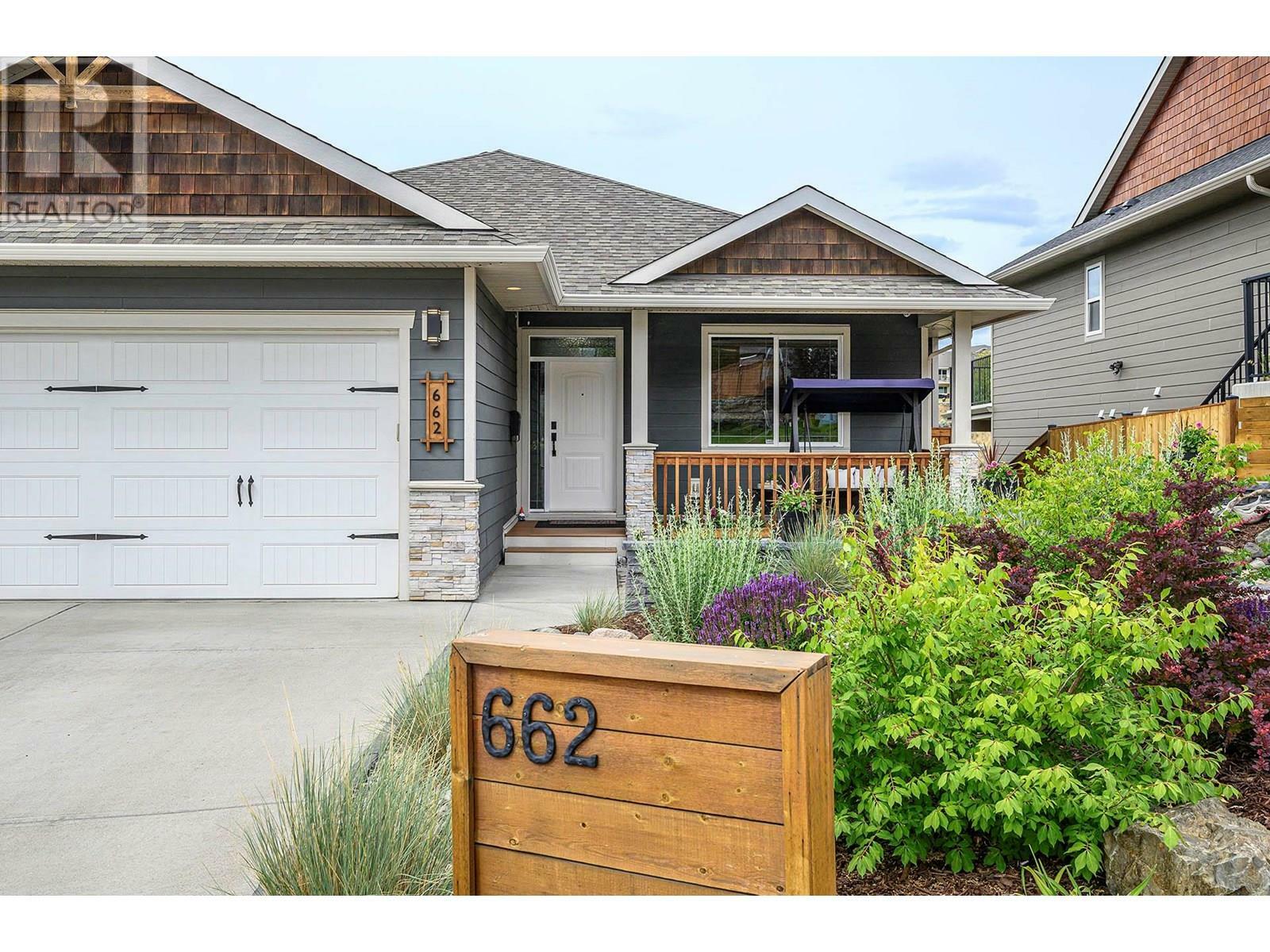Property Photo:  662 Monarch Drive  BC V2E 0B1 