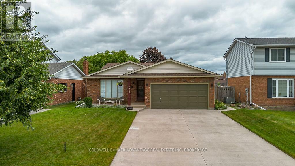 Property Photo:  7362 Nathan Crescent  ON L2G 7R6 