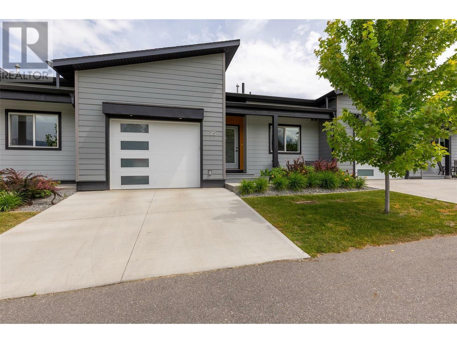 2810 15 Avenue Northeast 25  Salmon Arm BC V1E 0G2 photo