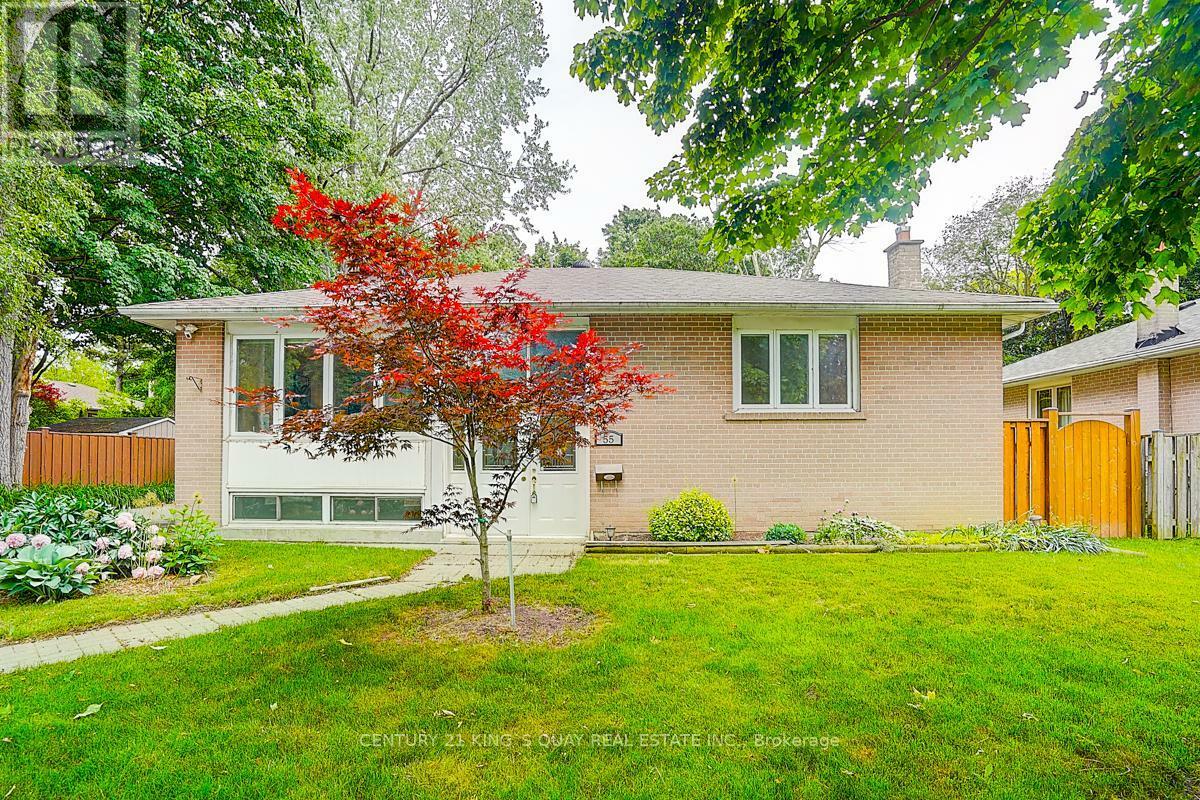 Property Photo: 55 Three Valleys Drive ON M3A 3B6