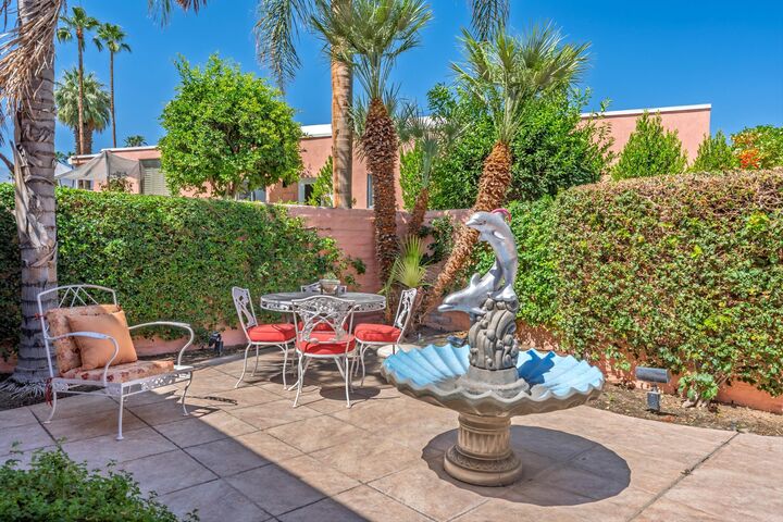 Property Photo:  47157 El Menara Circle  CA 92260 