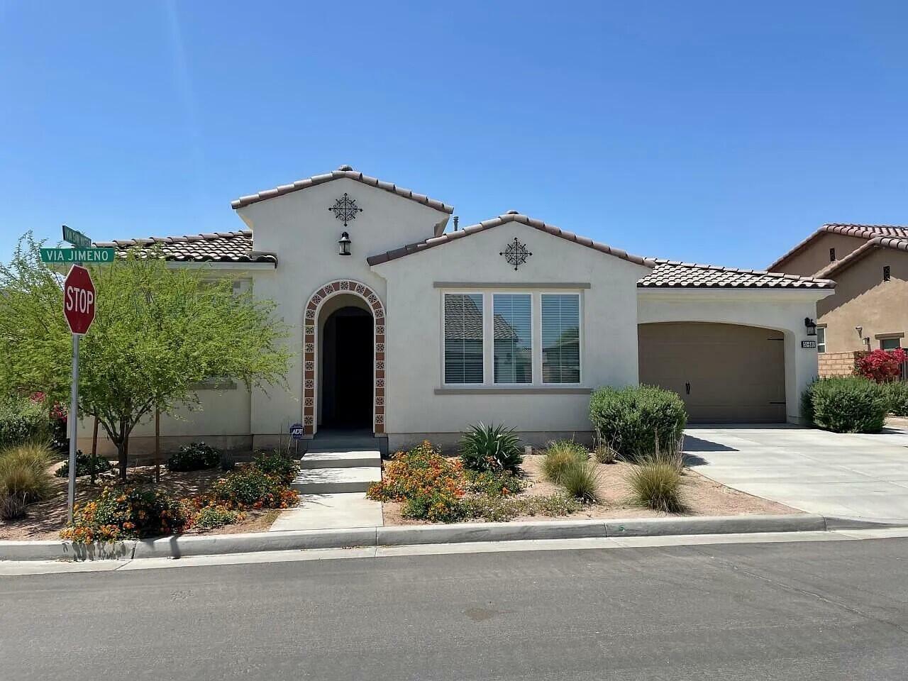 Property Photo: 51891 Via Jimeno CA 92253