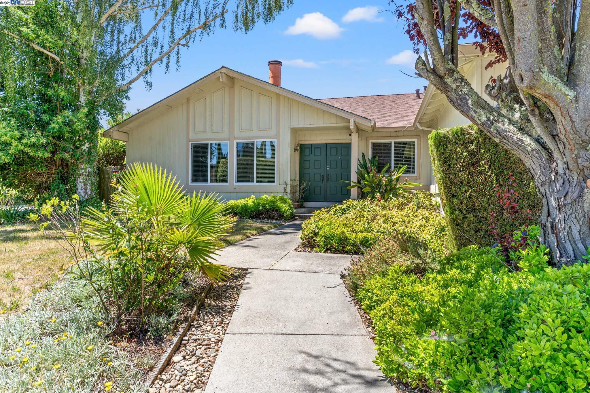 Property Photo:  1326 Fascination Cir  CA 94803 