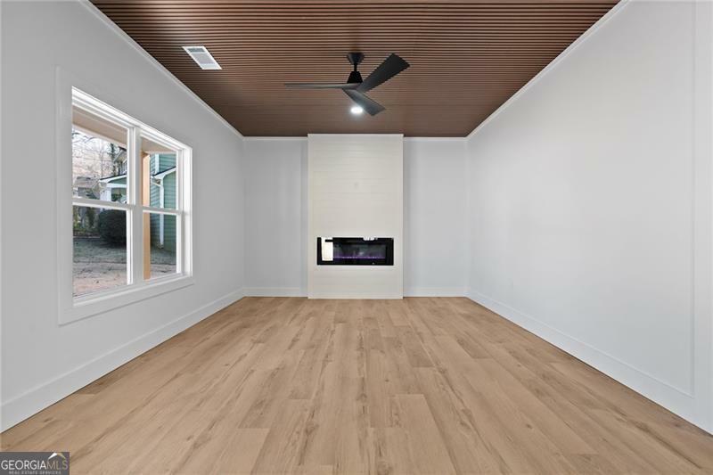 Property Photo: 1337 Fairfield Drive GA 30047