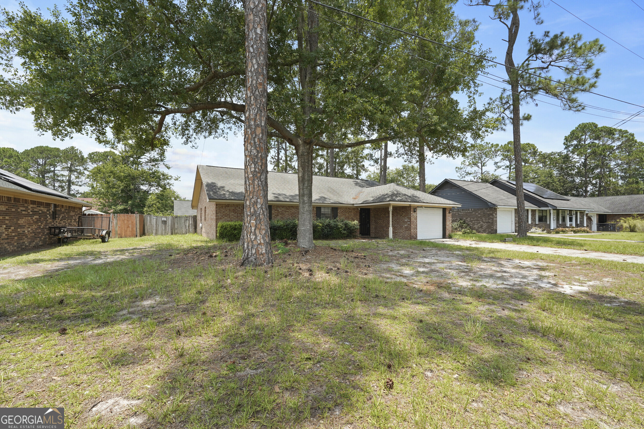 Property Photo: 702 Friar Tuck Lane GA 31313
