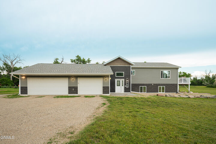 Property Photo:  5706 Olive Tree Drive  ND 58503