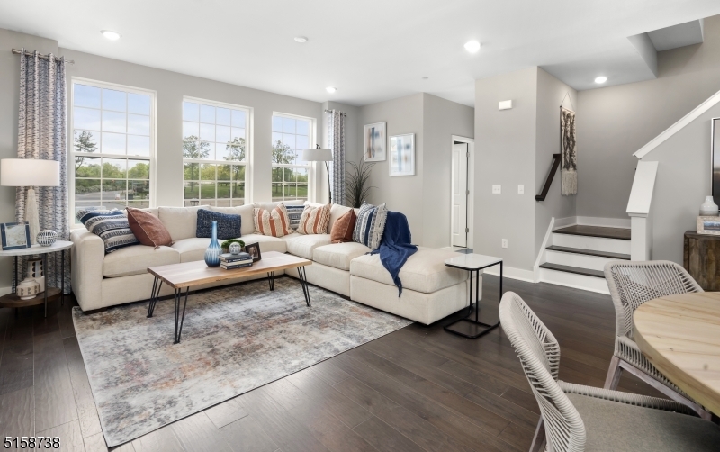 Property Photo:  43 Gladstone Ct  NJ 07981 