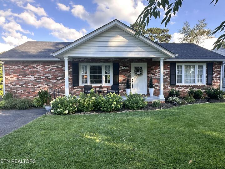 2940 Gaston Ave  Knoxville TN 37917 photo