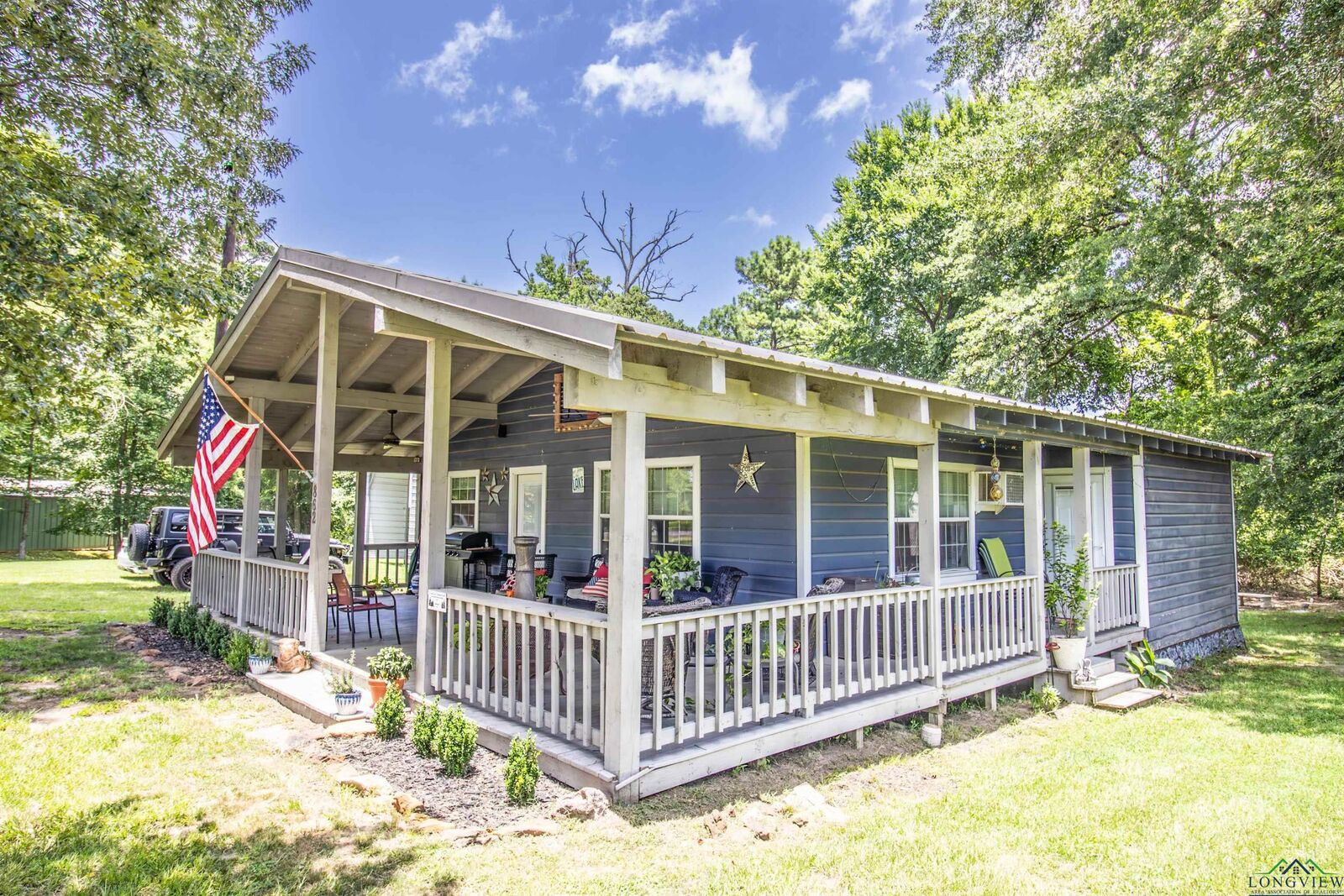 Property Photo:  862 Lakeview Drive  TX 75657 