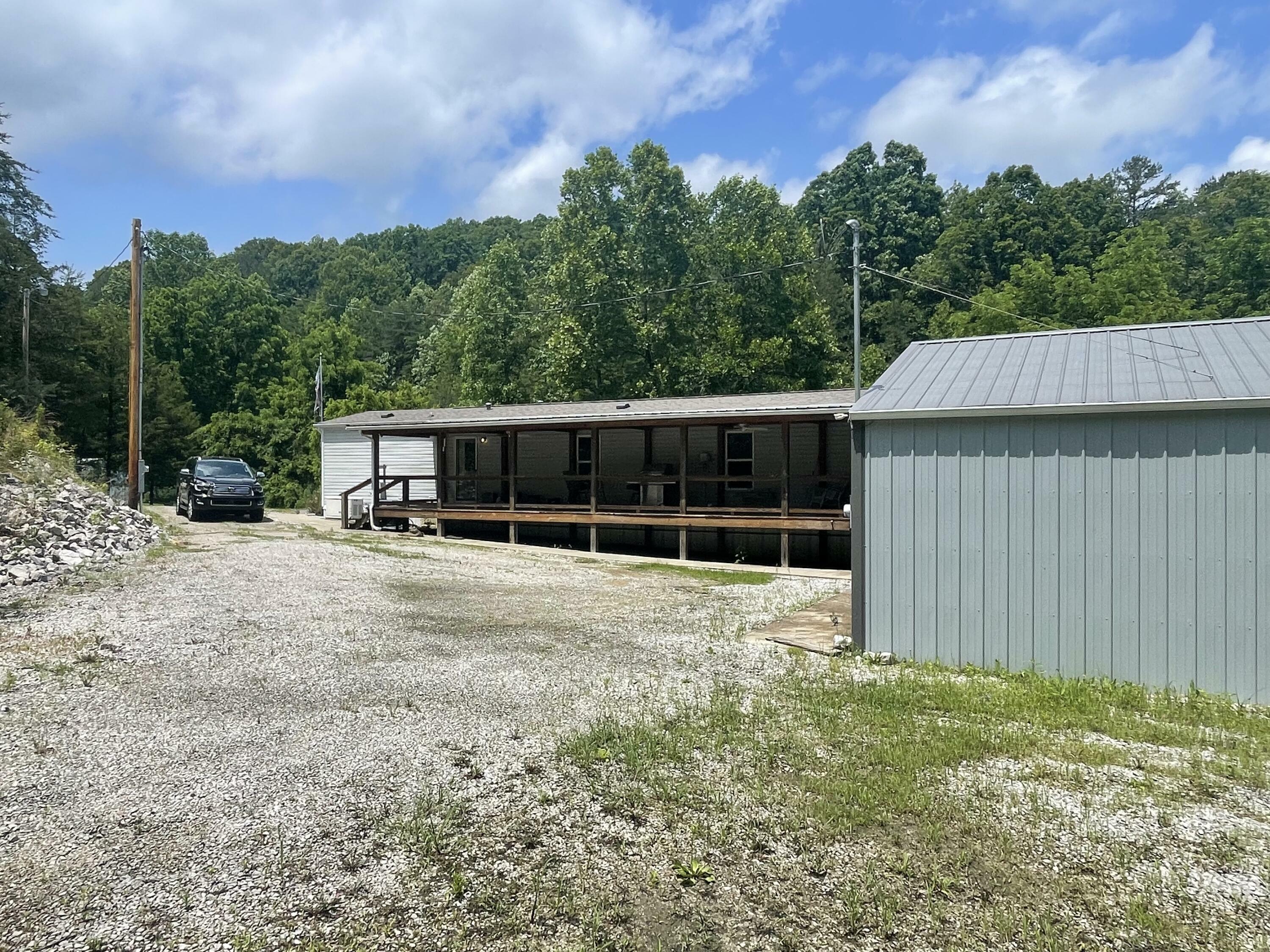 Property Photo: 265 Jesse Sears Road KY 42501