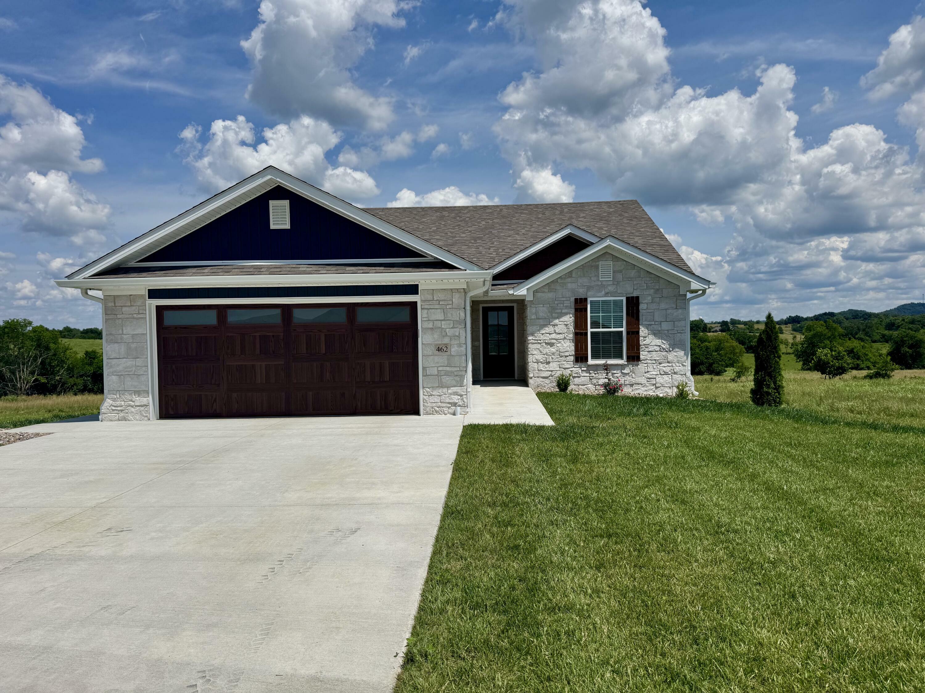 Property Photo: 462 Wyldwood Way KY 40403