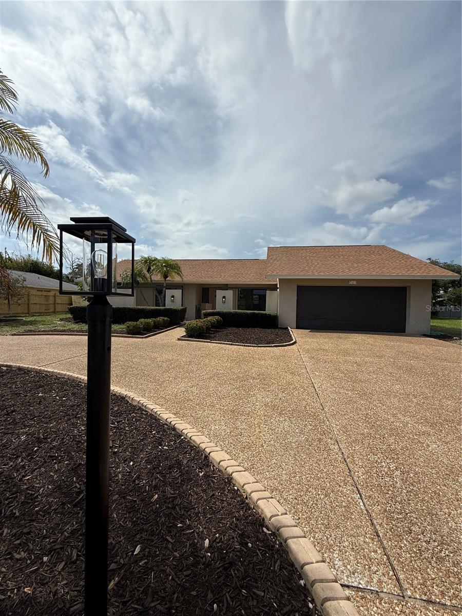 5049 Inverness Drive  Sarasota FL 34243 photo