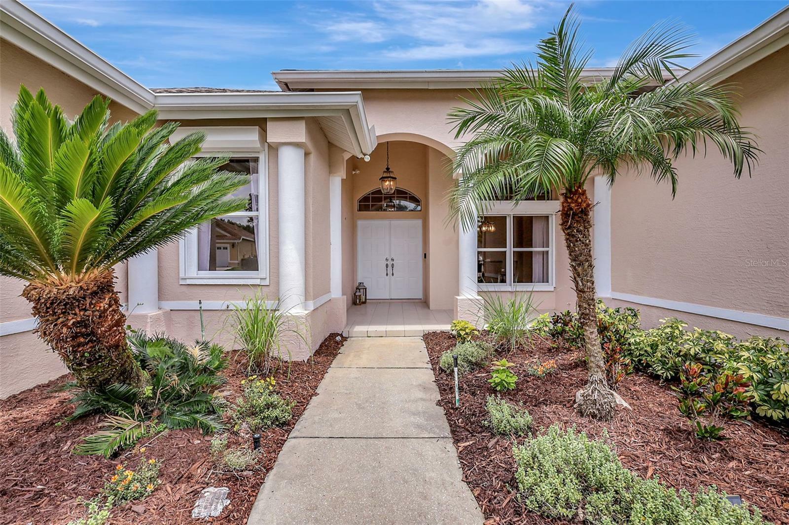 Property Photo: 11328 Rivers Bluff Circle FL 34202
