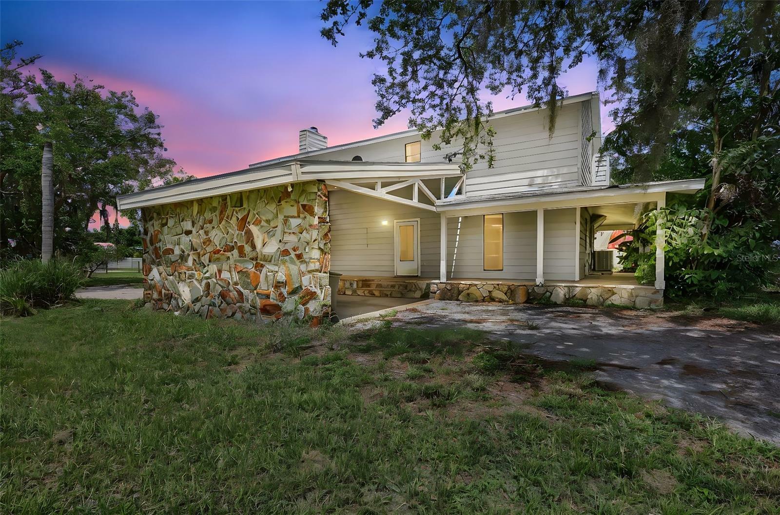 Property Photo: 6633 Old Ranch Road FL 34241