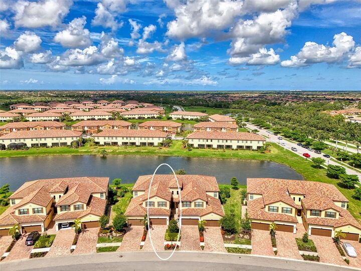 Property Photo:  12590 Ghiberti Circle 201  FL 34293 