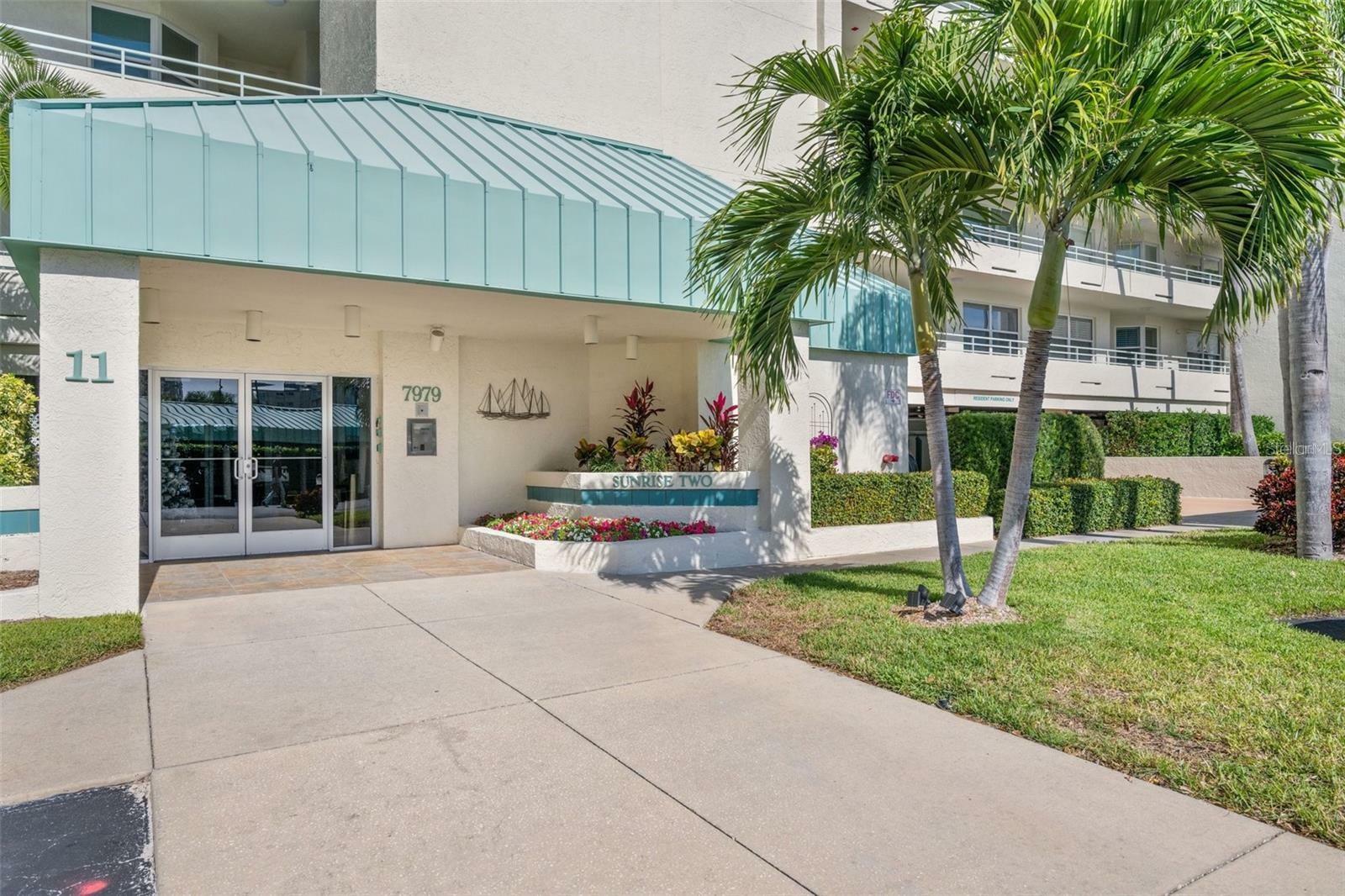 Property Photo: 7979 Sailboat Key Boulevard S 505 FL 33707