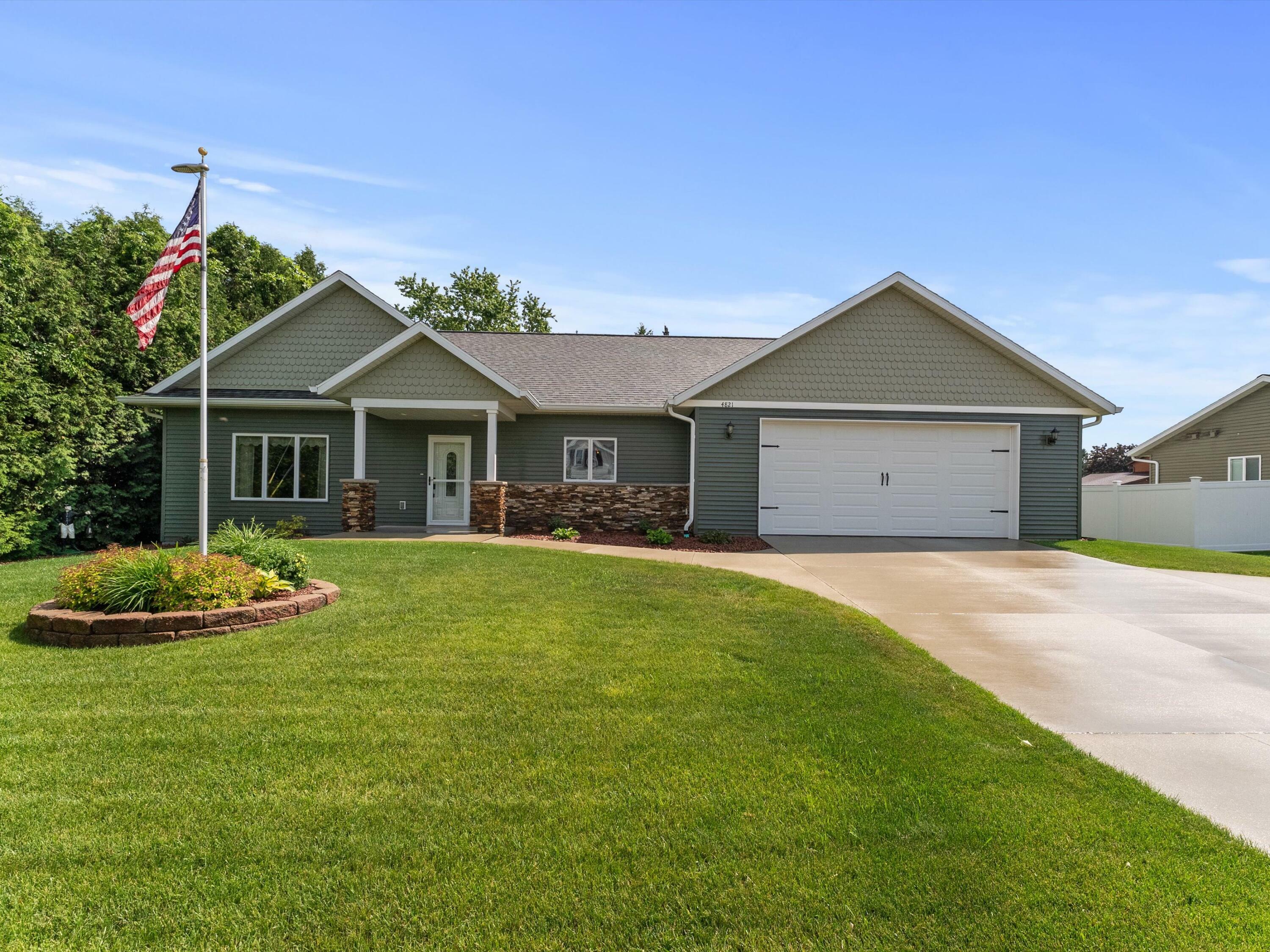 Property Photo: 4821 W Custer St WI 54220