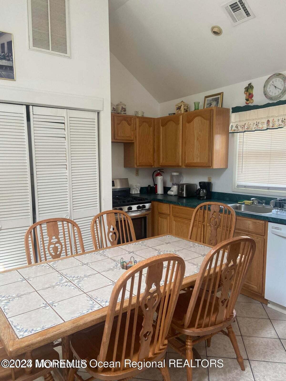 Property Photo: 17 Danby Place NJ 08742