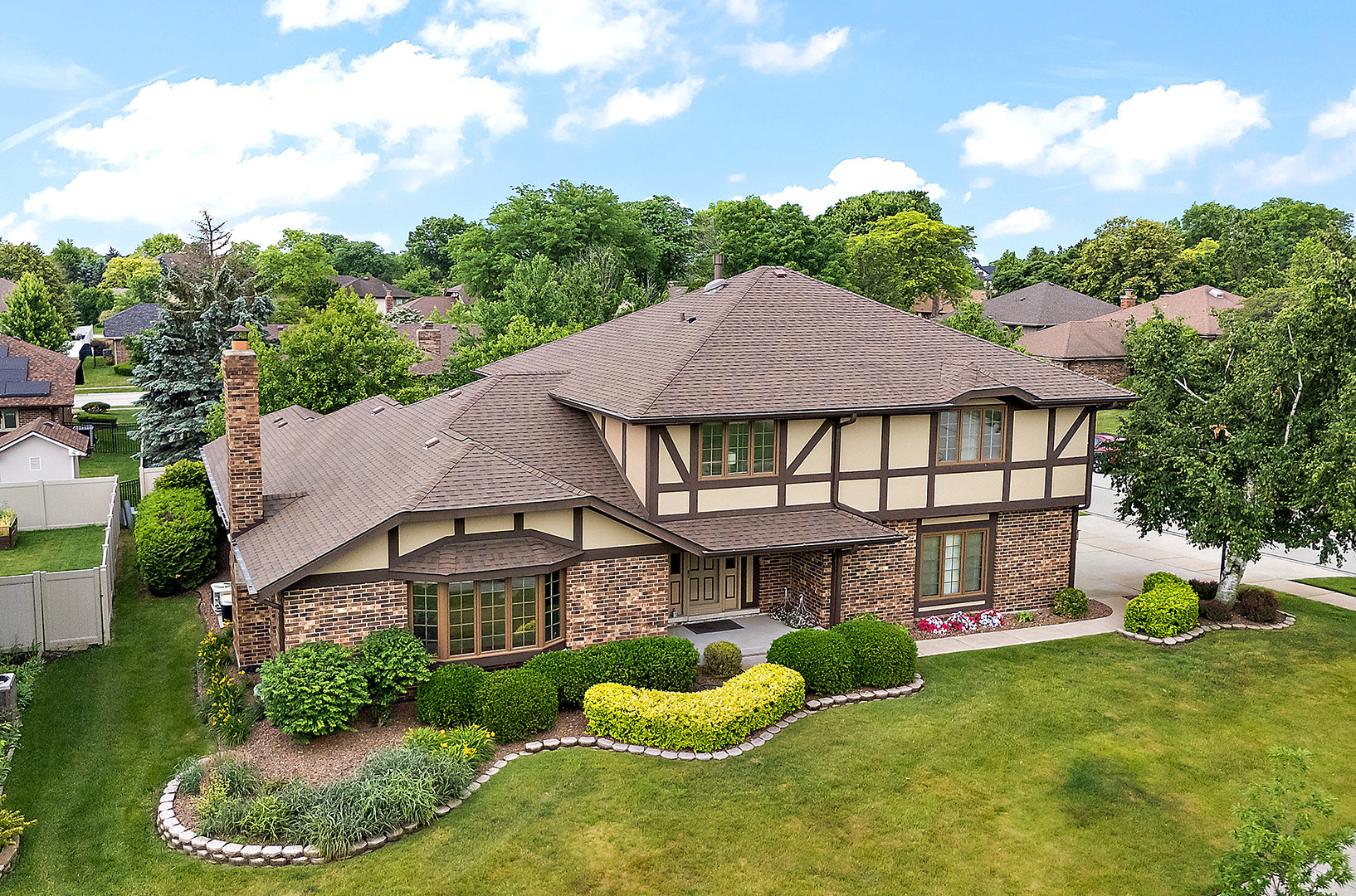 Property Photo: 8257 Chertsey Court IL 60462