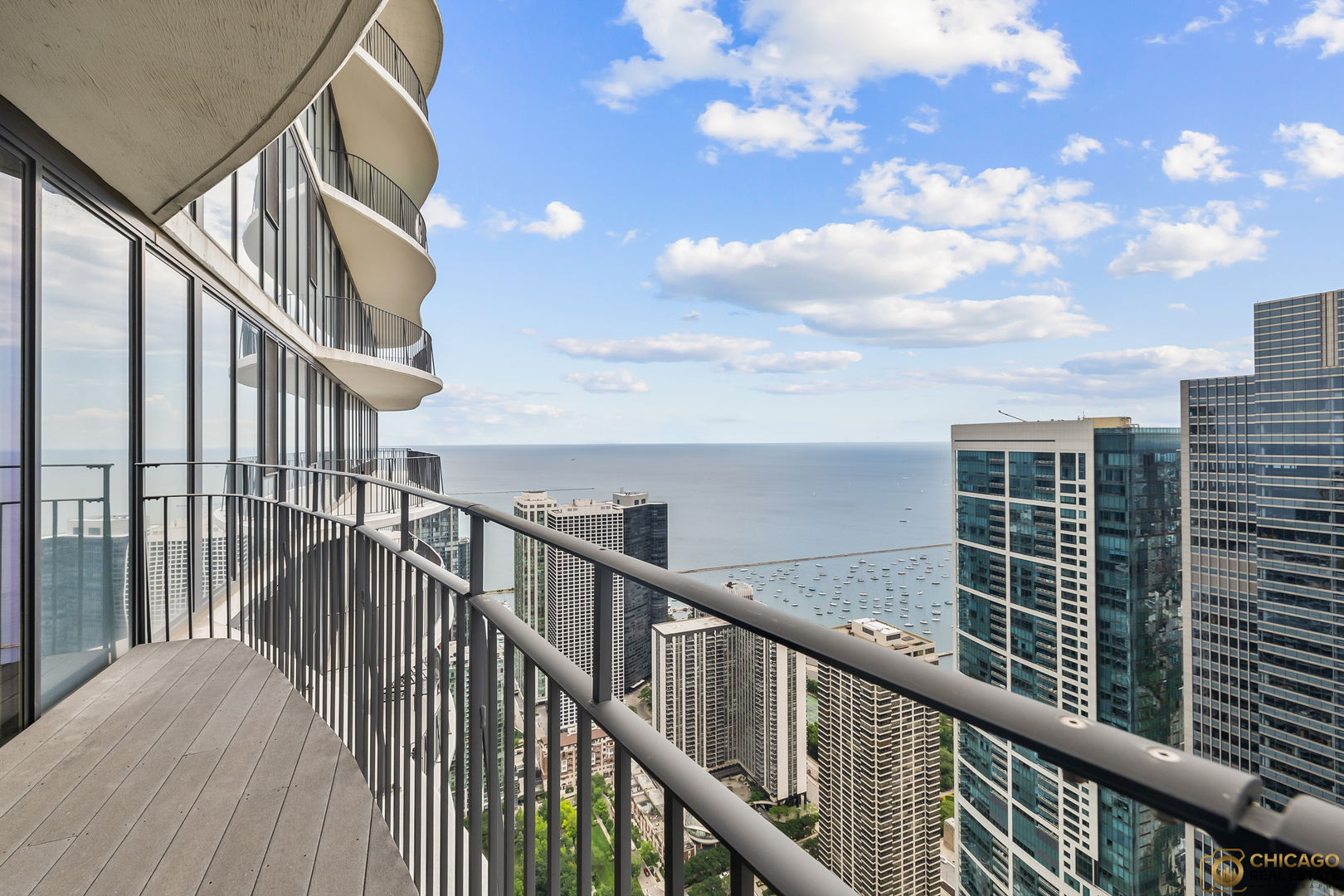 Property Photo: 225 N Columbus Drive 6808 IL 60601