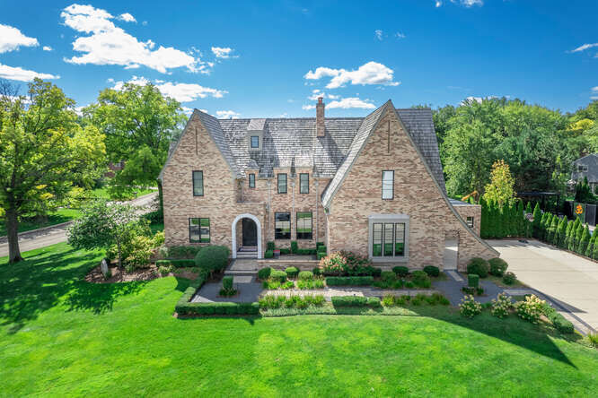 Property Photo:  31 Concord Drive  IL 60523 