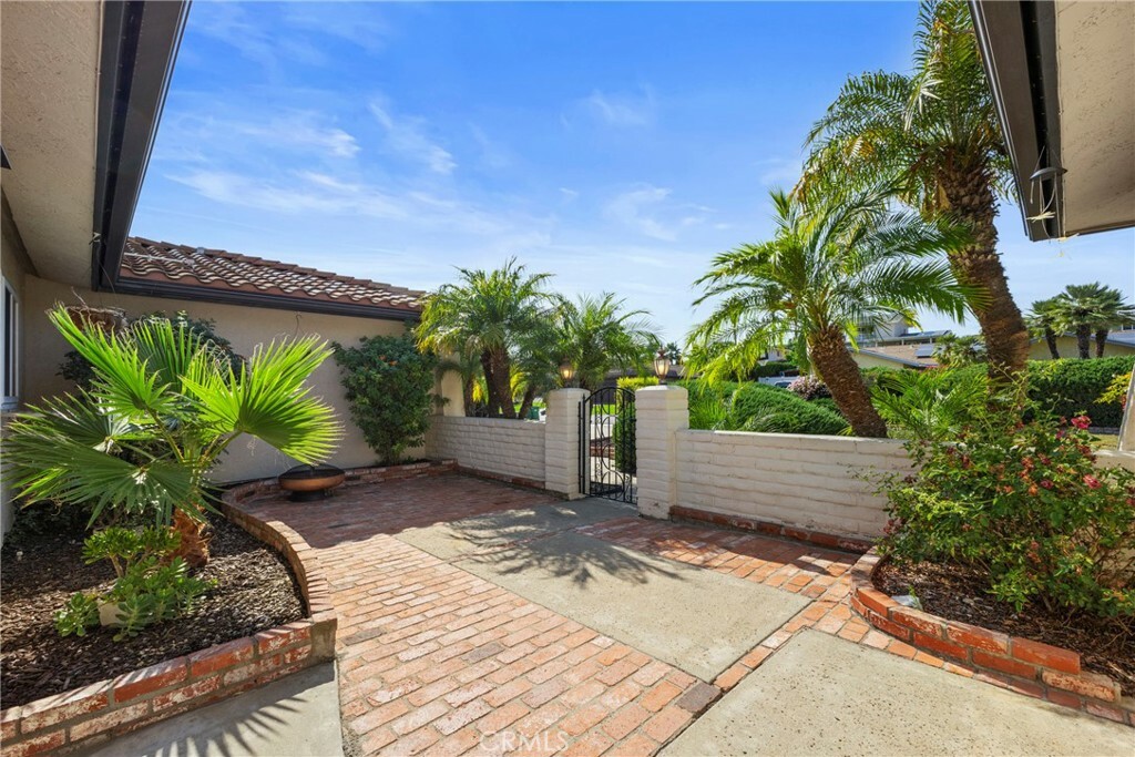 Property Photo: 8609 Dunwoodie Road CA 92071