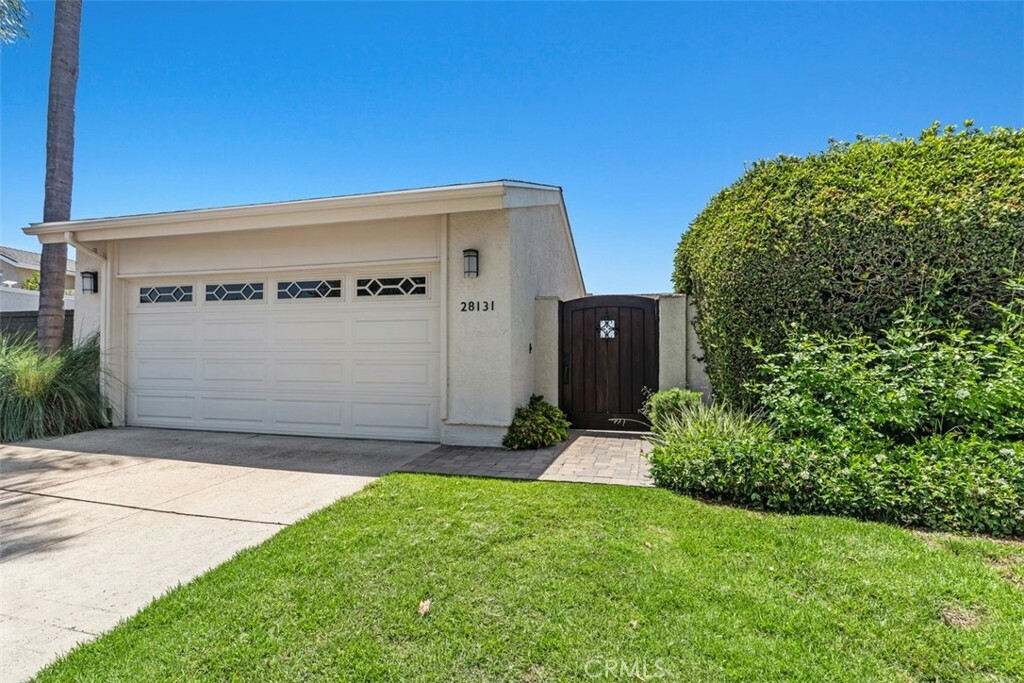 Property Photo: 28131 Rubicon Ct. CA 92677