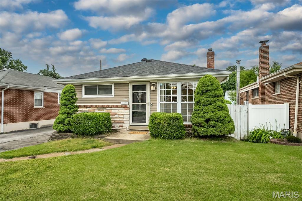 Property Photo: 9327 Mackenzie Road MO 63123