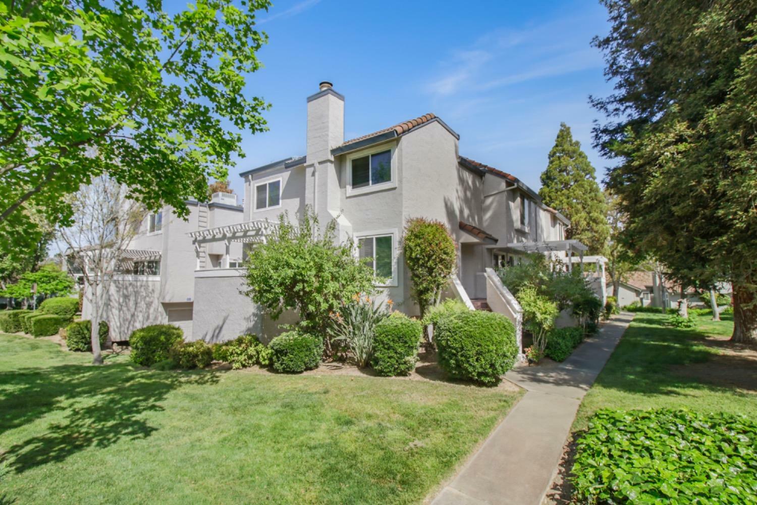 Property Photo: 3038 Swallows Nest Drive CA 95833