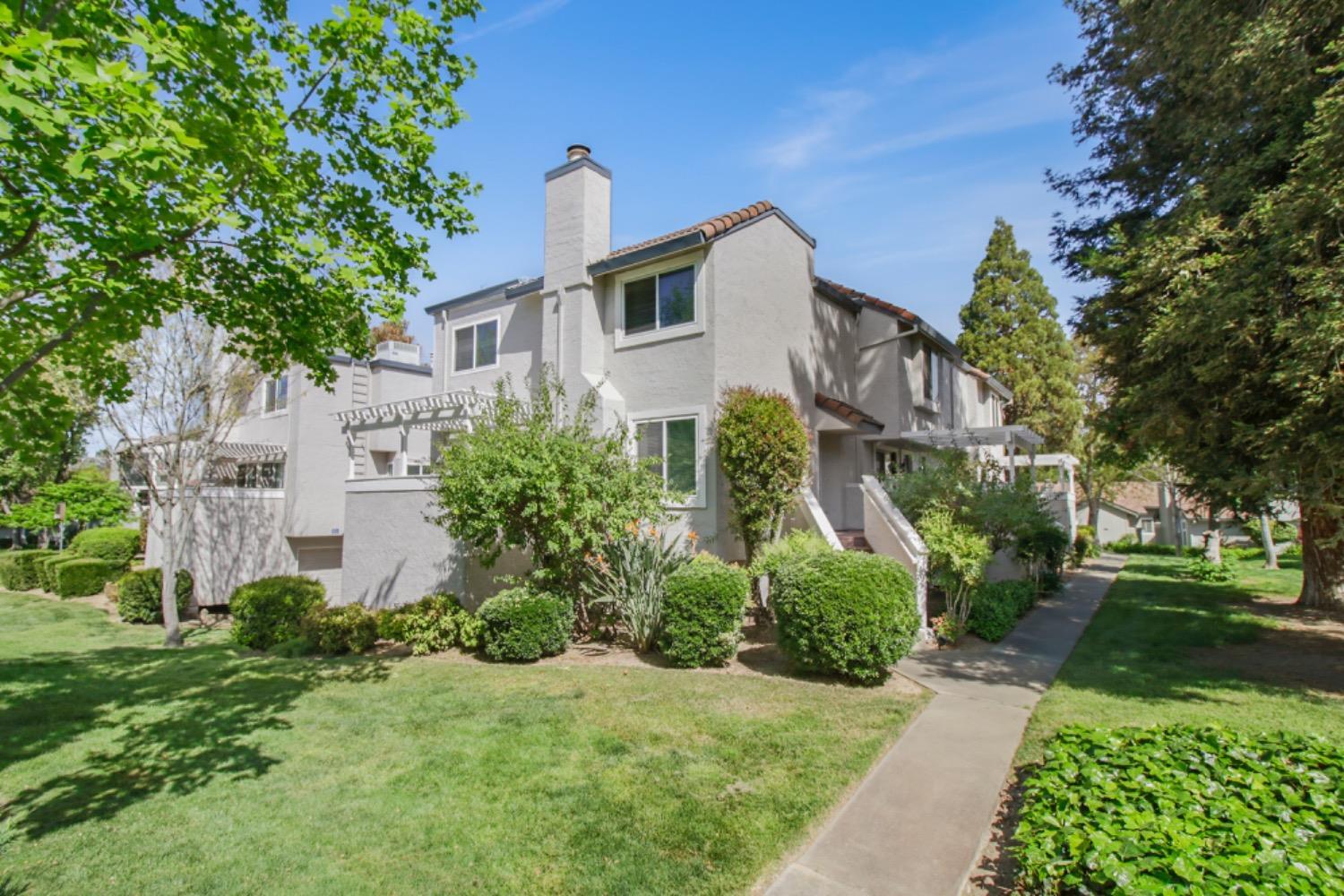 Property Photo: 3038 Swallows Nest Drive CA 95833