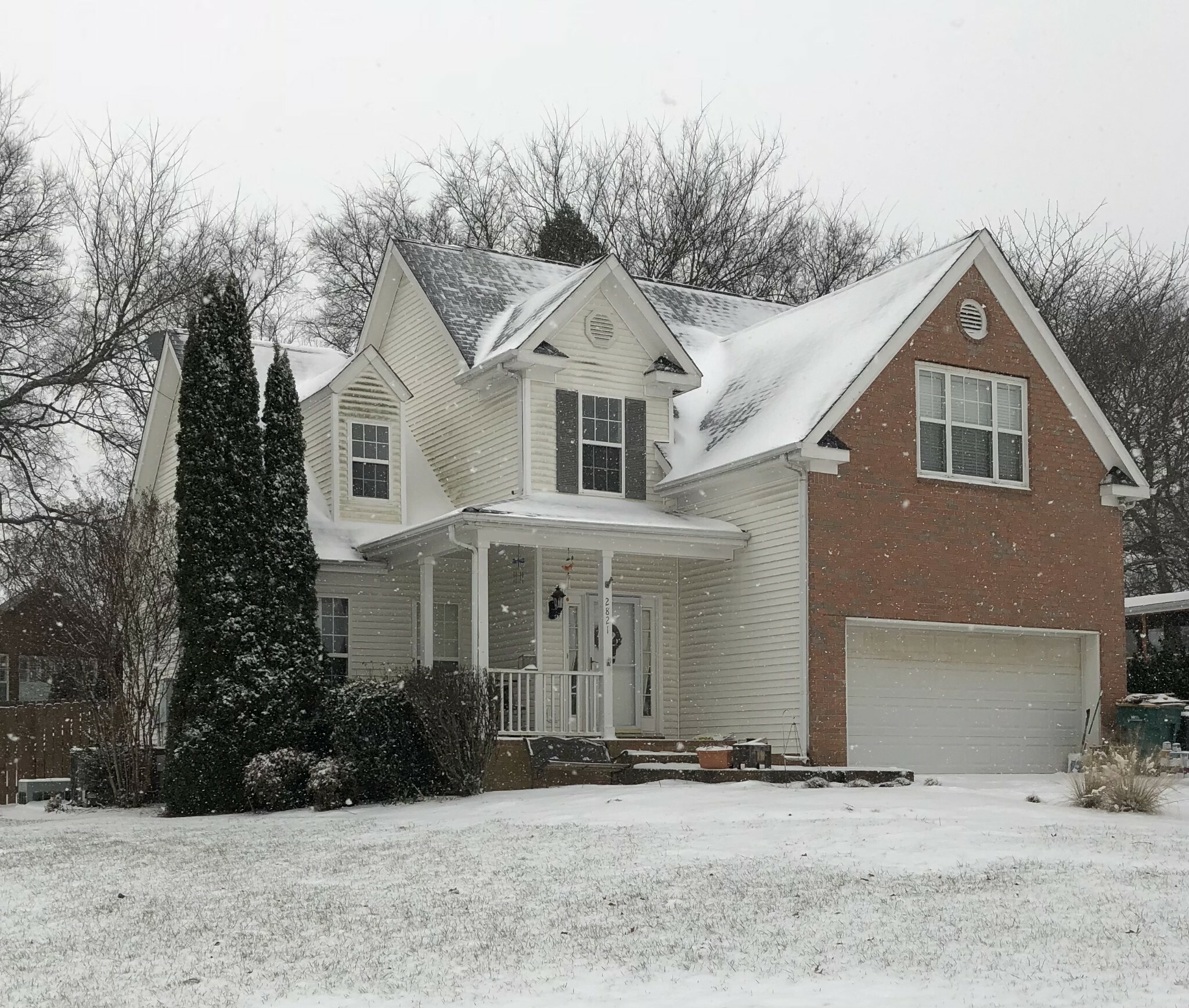 Property Photo: 2821 Lafayette Dr TN 37179