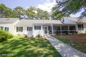 Property Photo:  33 Village Green Circle  NC 28387 