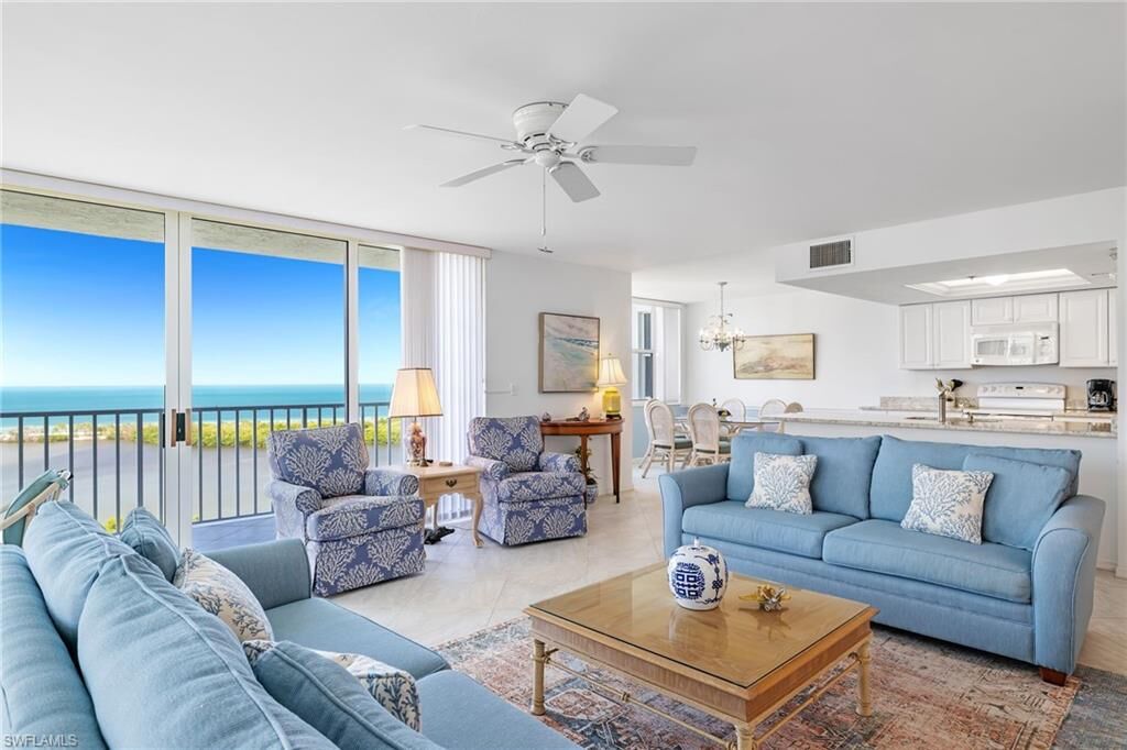 Property Photo: 5550 Heron Point Dr 1404 FL 34108