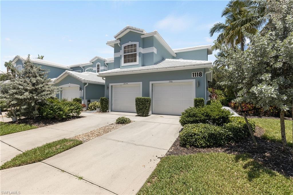 Property Photo: 1118 Sweetwater Ln 1303 FL 34110