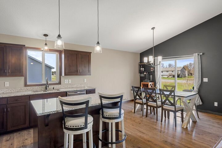 Property Photo:  1101 8th Avenue SW  MN 55040 